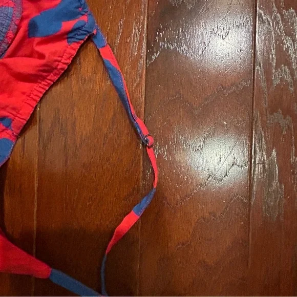 Velvet By Graham & Spencer Colette
Printed Maxi Dress In Blue Red Floral size M - Picture 10 of 10